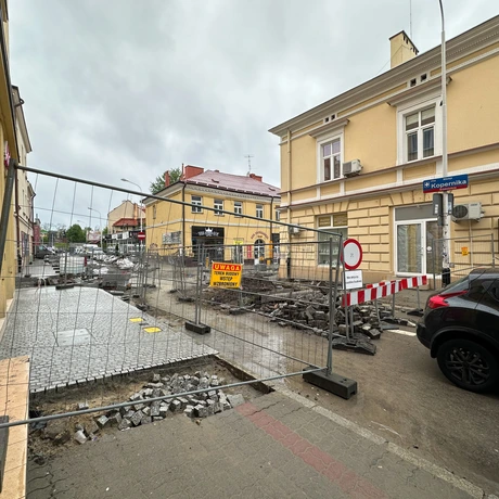 Przebudowa ul. Grunwaldzkiej [kwiecień 2024] - fot 31